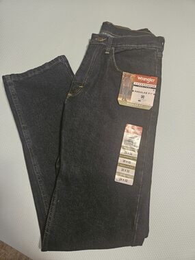 Wrangler Men's Regular Fit Dark Blue Jeans